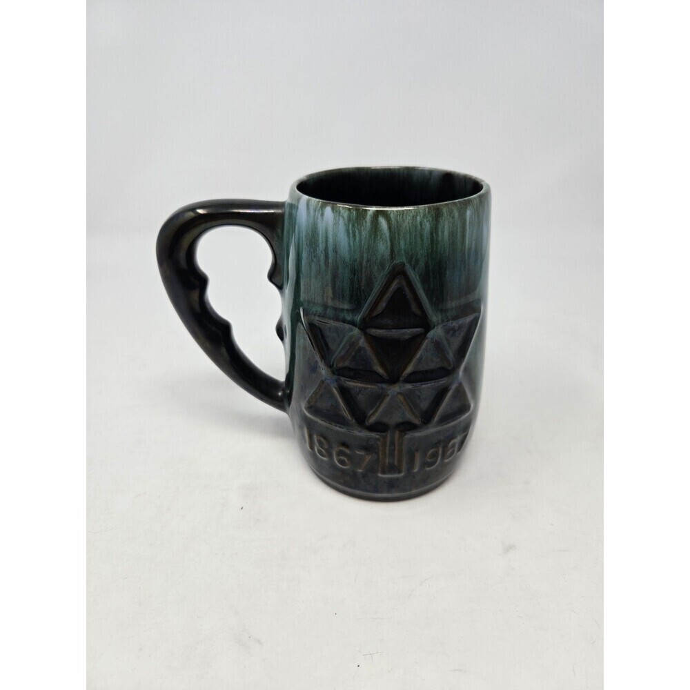 VINTAGE BLUE MOUNTAIN POTTERY COMMERATIVE BEER STEIN CANADA CENTENNIAL 1867 1967